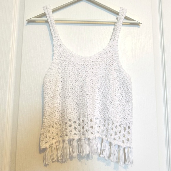 Aerie AE womens XS White Crochet Crop Tank Top fringed resort beachy boho hippie - Picture 1 of 7